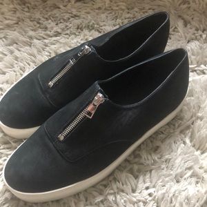 Vince suede platform sneakers (9.5/10)